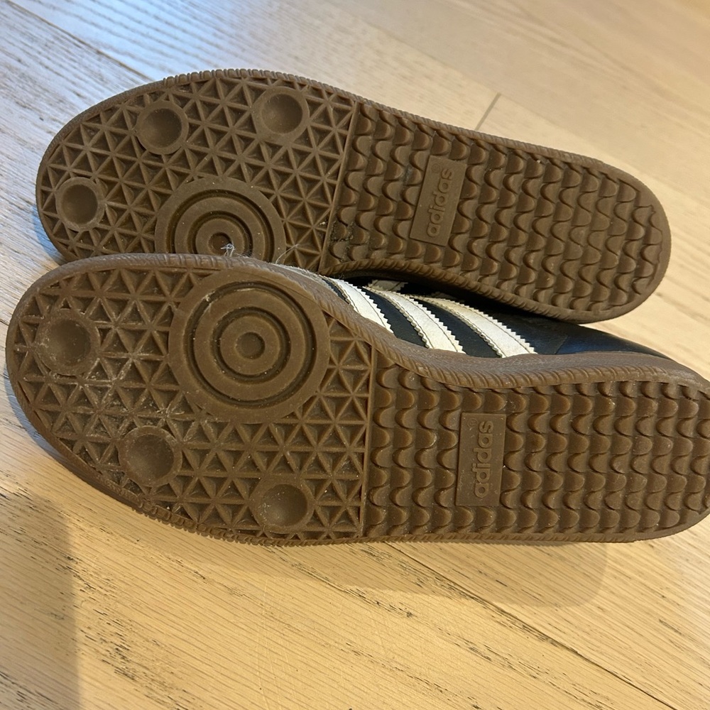 Adidas Sambas - Picture 6 of 7